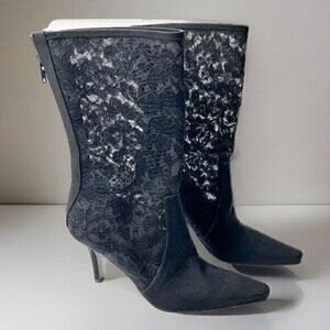 STUART WEITZMAN Boots Womens size 7 Lace Pattern Lace Trim Embellishment Boots